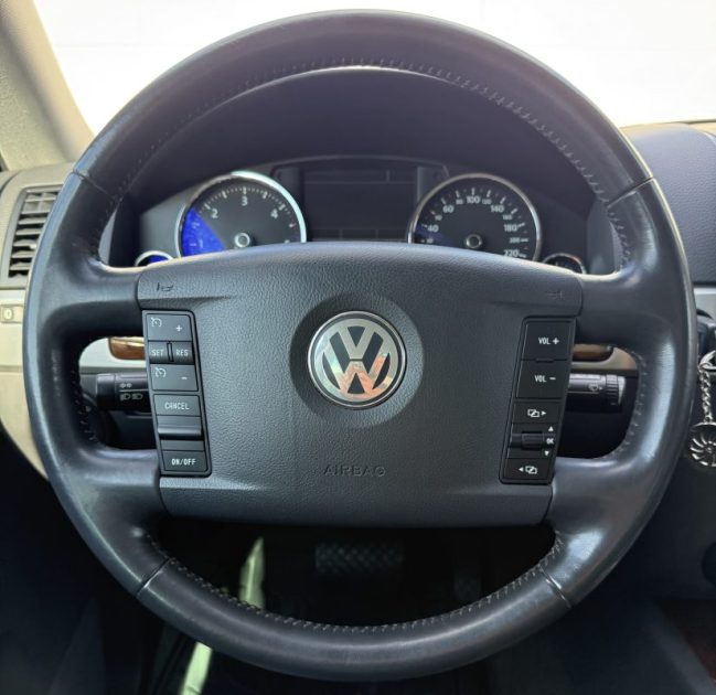 Volkswagen Touareg 2.5 R5 Tdi 174ch Carat Pack Luxe Tiptronic (Sièges Chauffants | Cuir)