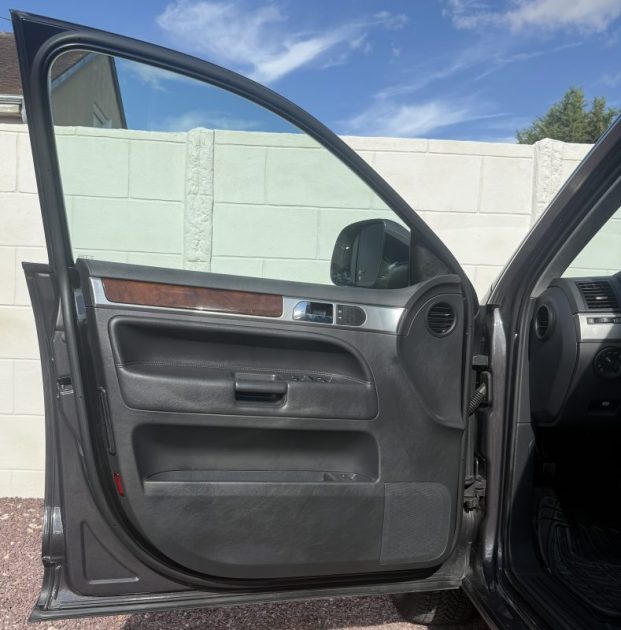 Volkswagen Touareg 2.5 R5 Tdi 174ch Carat Pack Luxe Tiptronic (Sièges Chauffants | Cuir)
