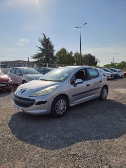 PEUGEOT 207 1.4 HDI 70 EXECUTIVE 2007