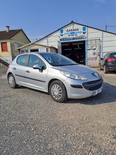 PEUGEOT 207 1.4 HDI 70 EXECUTIVE 2007