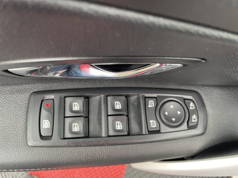 RENAULT MEGANEIII 1.5 DCI 110 BOSE 2012