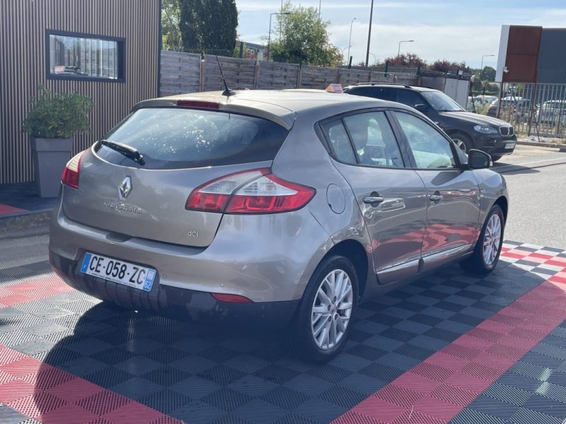 RENAULT MEGANEIII 1.5 DCI 110 BOSE 2012