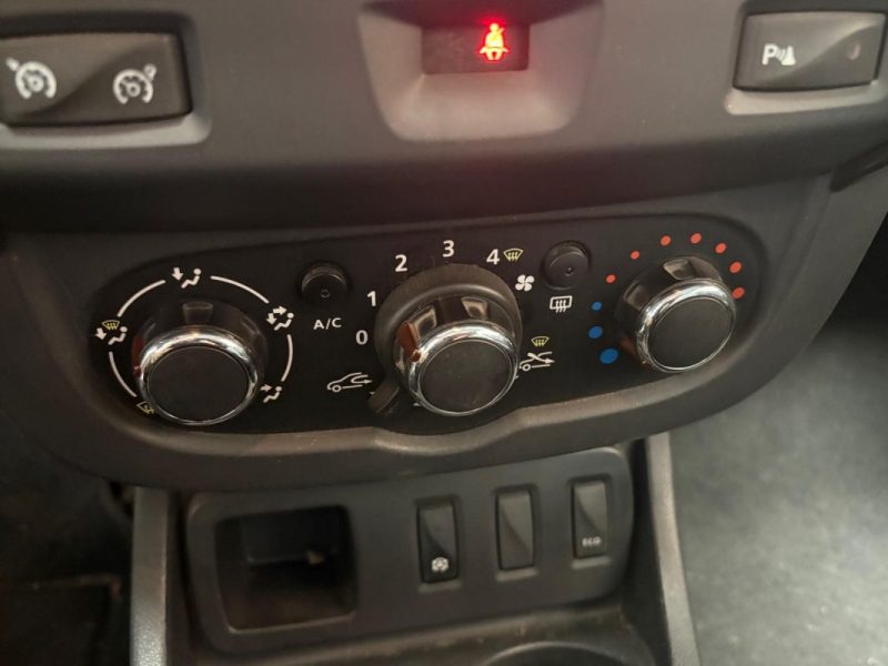 🔹DACIA DUSTER 1.5 DCI 109 CH PRESTIGE⭐Première main ❄️ Climatisation🅿️ Radar de recul