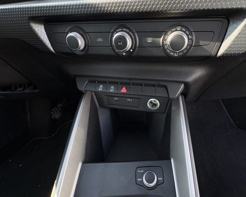 Audi A1 II 1.0 TFSI 95 ch 2019 — CT Vierge - Apple CarPlay -  GARANTIE 6 MOIS