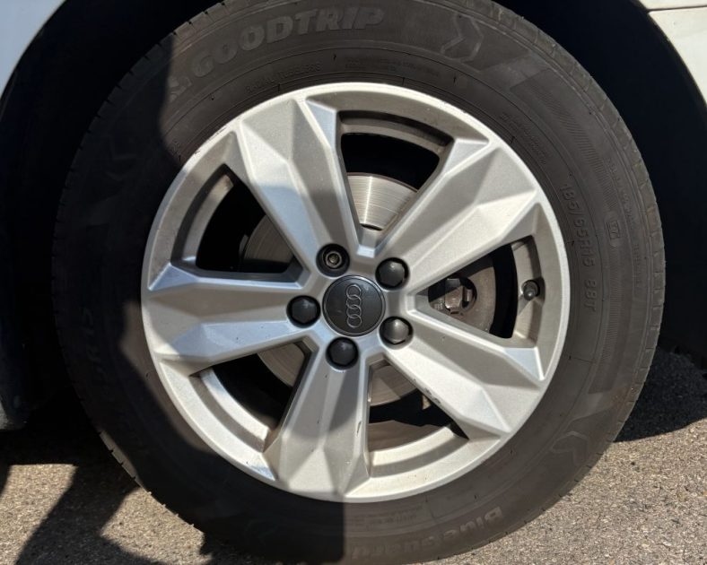 Audi A1 II 1.0 TFSI 95 ch 2019 — CT Vierge - Apple CarPlay -  GARANTIE 6 MOIS