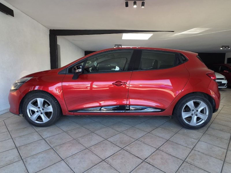 RENAULT CLIO 4 0.9 Tce 90ch 2012 - CT OK - Compresseur de clim neuf - Garantie 12 mois ou 15000km 
