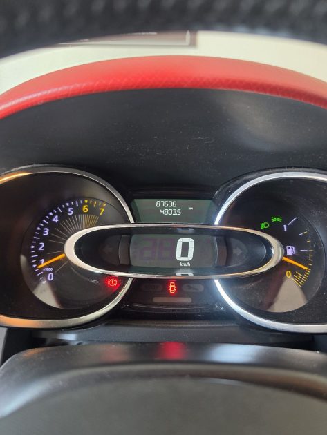 RENAULT CLIO 4 0.9 Tce 90ch 2012 - CT OK - Compresseur de clim neuf - Garantie 12 mois ou 15000km 