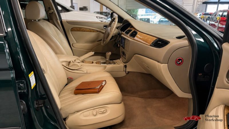 JAGUAR S-TYPE 3.0 V6 – 238 CH – BOÎTE MANUELLE – HISTORIQUE COMPLET – 1999