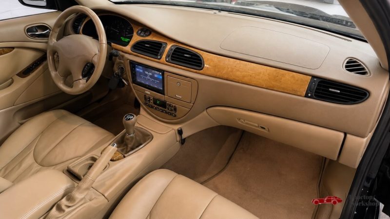 JAGUAR S-TYPE 3.0 V6 – 238 CH – BOÎTE MANUELLE – HISTORIQUE COMPLET – 1999
