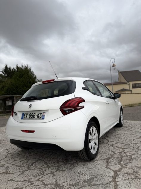PEUGEOT 208 1.2 VTI 82 GARANTIE ET REVISE ✅