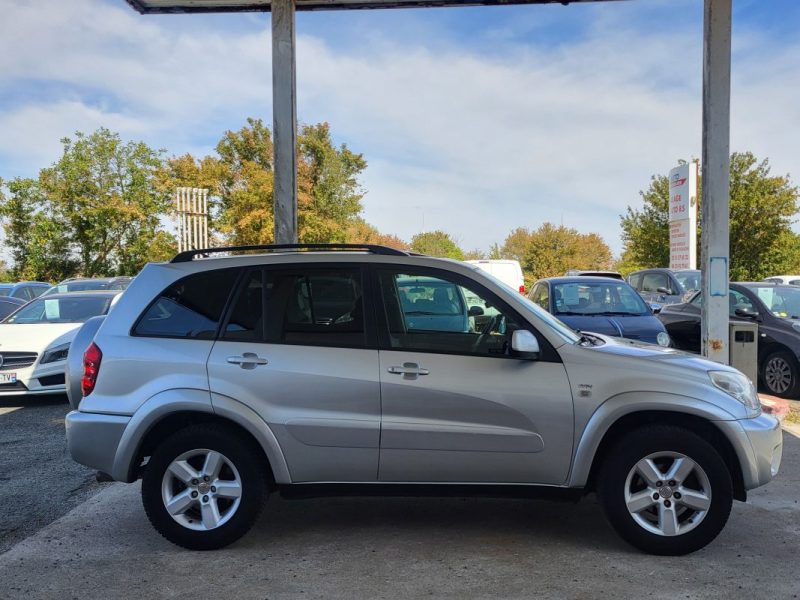 TOYOTA RAV4 4X4 VX BA 2003