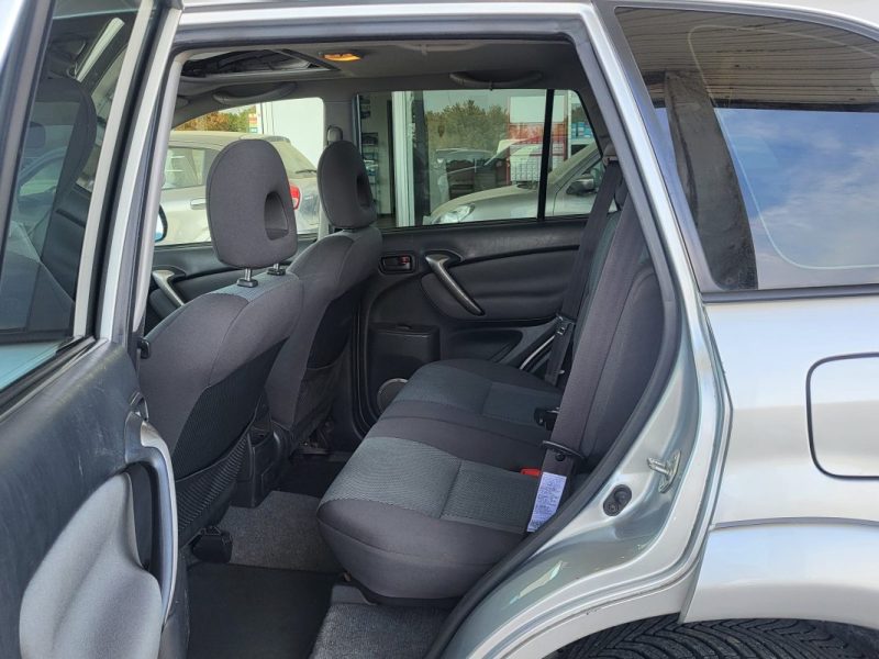 TOYOTA RAV4 4X4 VX BA 2003