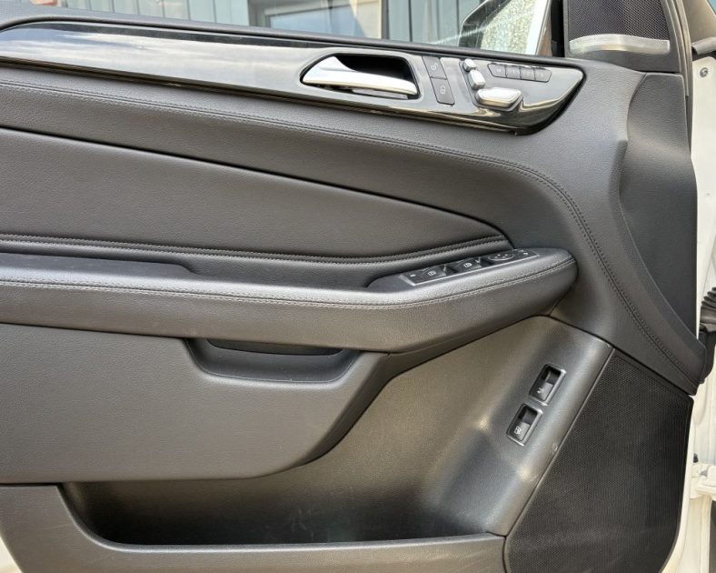 Mercedes GLE 500e 449h 335 phev hybrid 4Matic — CARPLAY - Toit panoramique - Sièges Électriques 