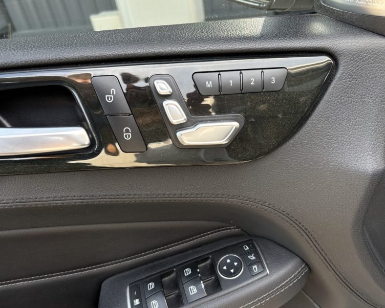 Mercedes GLE 500e 449h 335 phev hybrid 4Matic — CARPLAY - Toit panoramique - Sièges Électriques 