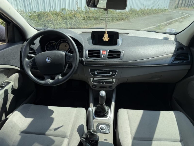 RENAULT MEGANEIII 1.5 DCI 85 AUTHENTIQUE 2010