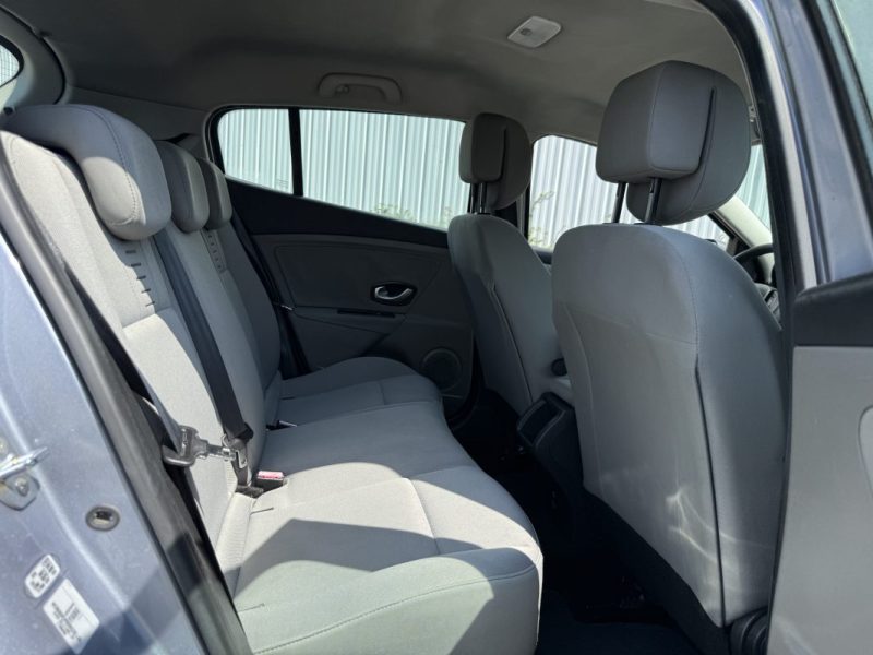 RENAULT MEGANEIII 1.5 DCI 85 AUTHENTIQUE 2010