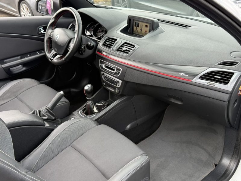 Renault Megane CC 1.5 dCi 110ch Energy GT Line Garantie 6 Mois