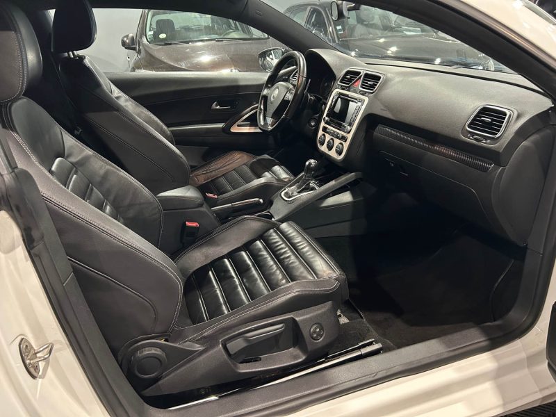 VOLKSWAGEN SCIROCCO 2.0 TSI 200CH 