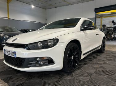 VOLKSWAGEN SCIROCCO 2.0 TSI 200CH 