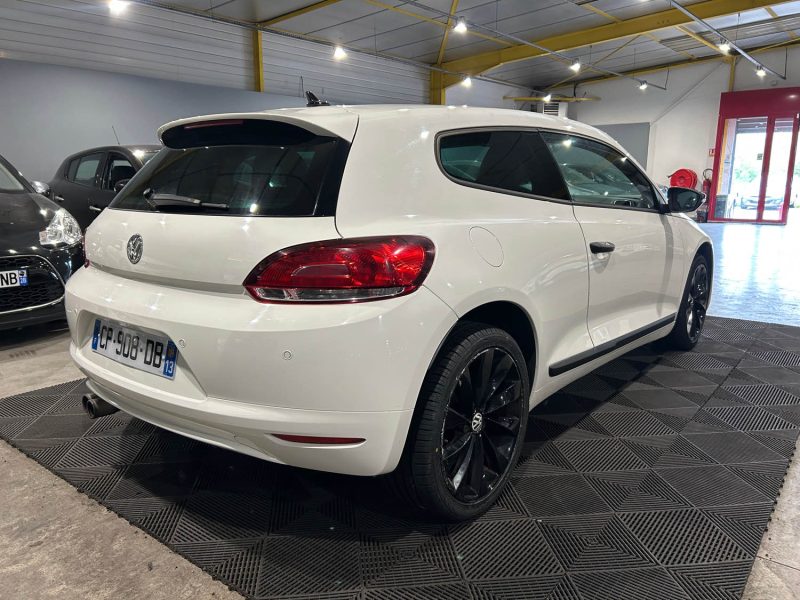 VOLKSWAGEN SCIROCCO 2.0 TSI 200CH 