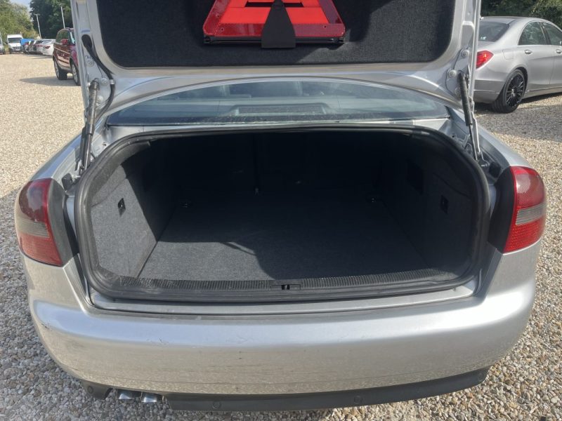 AUDI A6 1.9 TDI 130 CH 2003