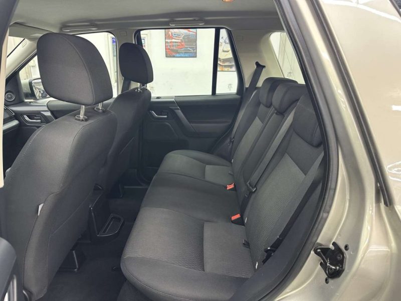LAND ROVER FREELANDER 2.2 SD4 SE 190CV BVA 