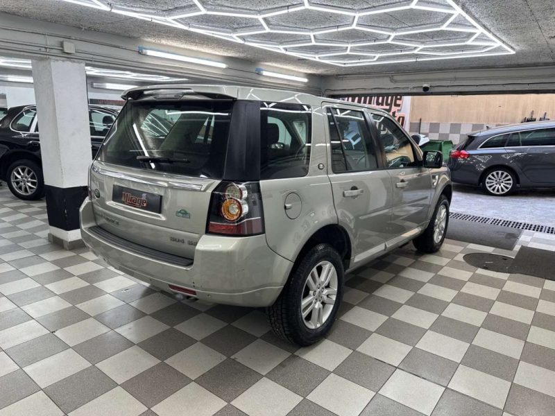 LAND ROVER FREELANDER 2.2 SD4 SE 190CV BVA 