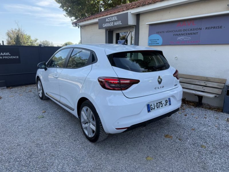 RENAULT CLIO 5 1.6 E-TECH 140 ZEN 2022