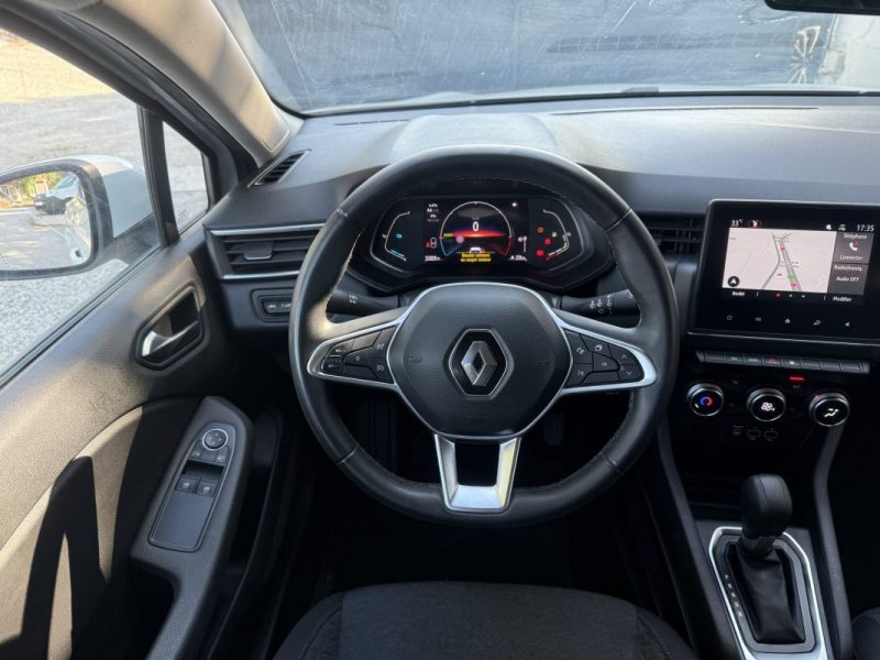 RENAULT CLIO 5 1.6 E-TECH 140 ZEN 2022
