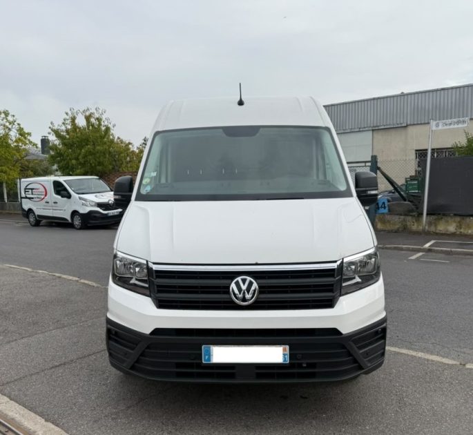 VOLKSWAGEN CRAFTER FOURGON SURELEVE VAN BUSINESS LINE 35 L3H3 2.0 TDI 177 EU6 SCR BMT BVA  2017