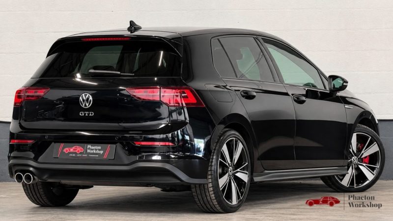 Volkswagen Golf VIII GTD 2.0 TDI 200 DSG7 – 2021 – IQ.Light – Travel Assist – Black Style
