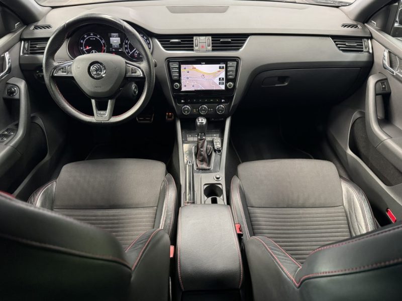 SKODA OCTAVIA COMBI 2.0 TSI 220 RS DSG*GPS*XENON*CUIR*