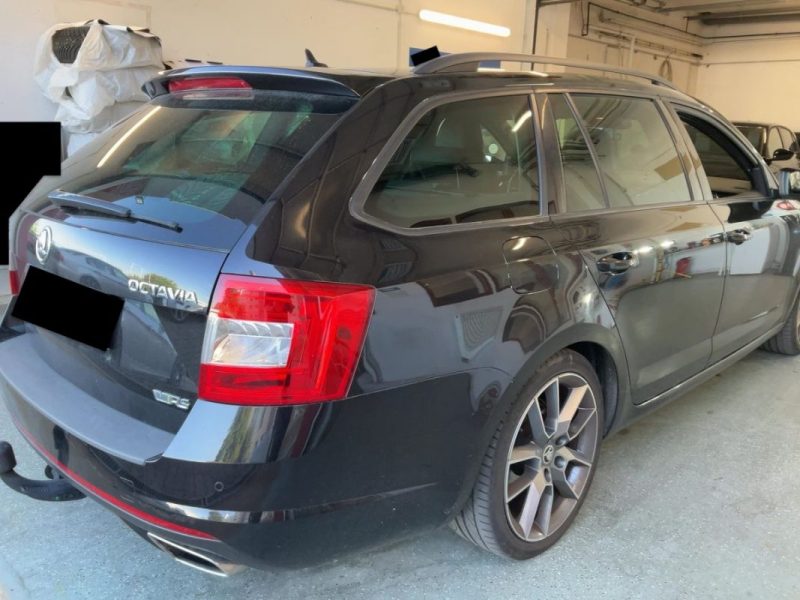 SKODA OCTAVIA COMBI 2.0 TSI 220 RS DSG*GPS*XENON*CUIR*