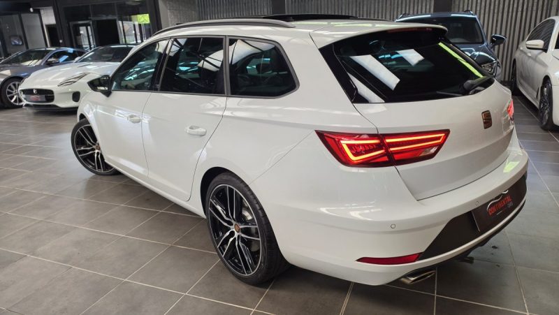 SEAT LEON CUPRA ST 2.0 TSI 300 4DRIVE*VIRTUAL*PANO*BEATS*CAMERA*2019