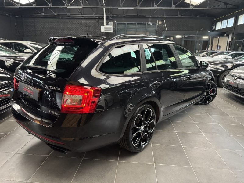 Skoda octavia combi 2.0 tsi 220 rs dsg*19P*gps*xenon*cuir