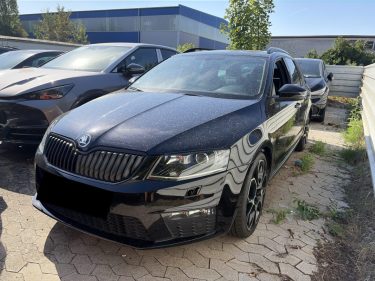 Skoda octavia combi 2.0 tsi 220 rs dsg*19P*gps*xenon*cuir