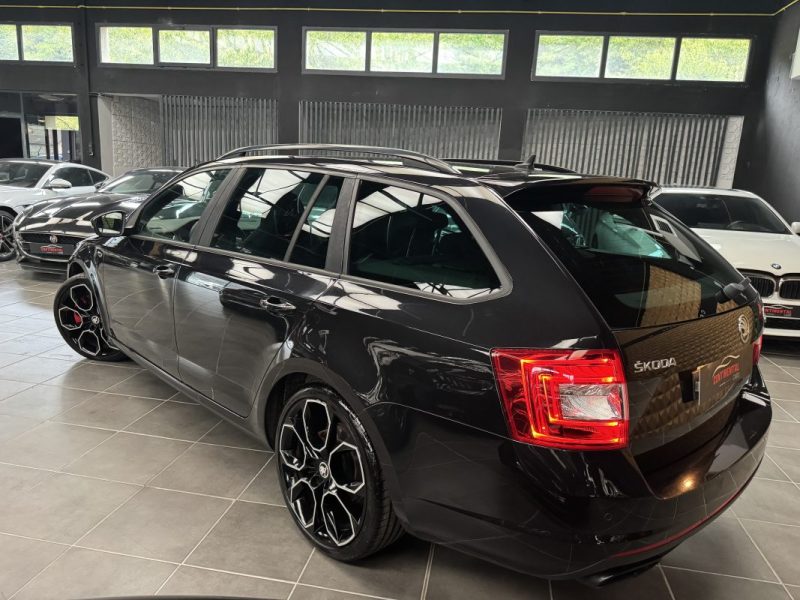 Skoda octavia combi 2.0 tsi 220 rs dsg*19P*gps*xenon*cuir