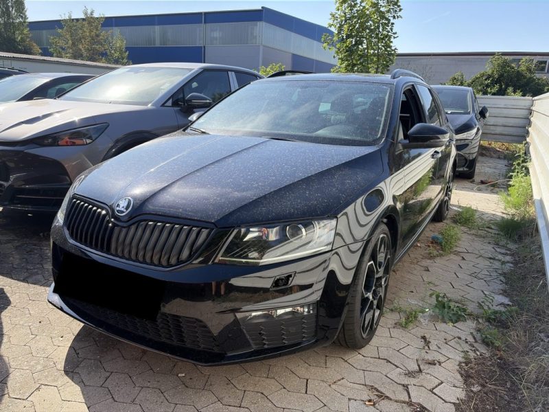Skoda octavia combi 2.0 tsi 220 rs dsg*19P*gps*xenon*cuir