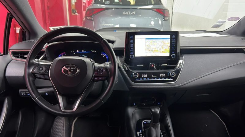 TOYOTA COROLLA BERLINE HYBRIDE 1.8 DYNAMIC BUSINESS 122cv/1 ERE MAIN/TVA RECUPERABLE