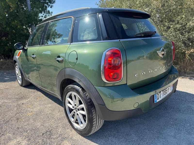 MINI COUNTRYMAN COOPER 1.6 ESSENCE 122 Cv BRICKLANE