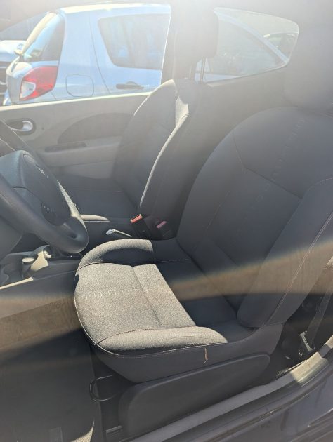 RENAULT TWINGO II 1.2 16V 75CH DYNAMIC 1ERE MAIN TOIT OUVRANT/CLIM AUTO /JANTES ALU