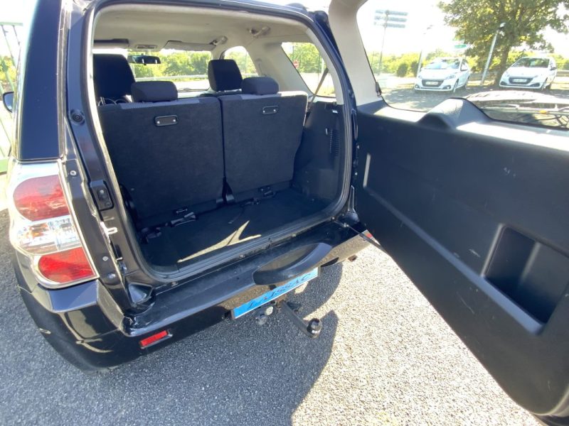 SUZUKI GRAND VITARA 1.9 DDIS 129 CV 4X4 2006 *SIÈGES AR DÉMONTABLE