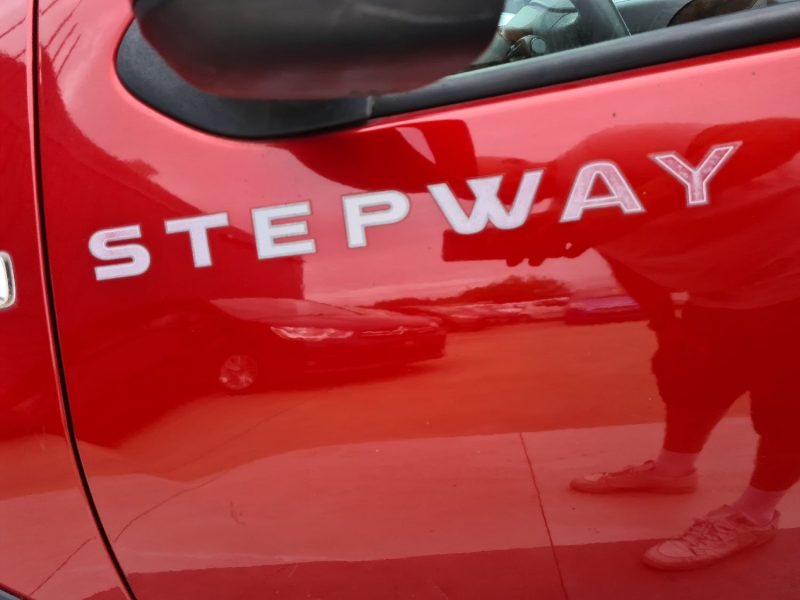 TRES BELLE DACIA SANDERO II STEPWAY 0.9 TCE 90 2013