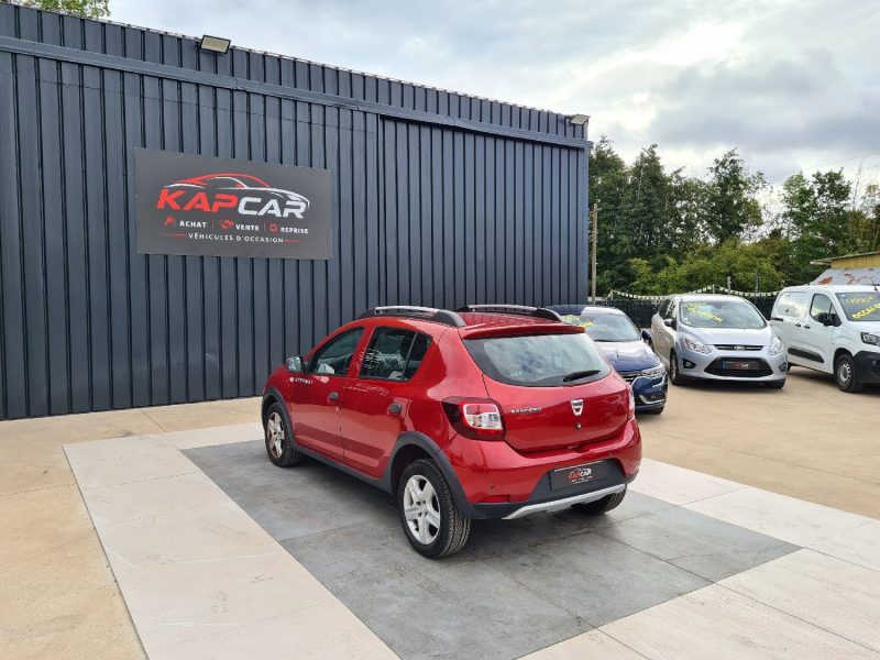 TRES BELLE DACIA SANDERO II STEPWAY 0.9 TCE 90 2013
