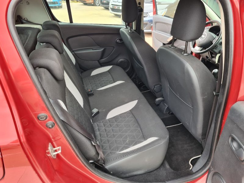 TRES BELLE DACIA SANDERO II STEPWAY 0.9 TCE 90 2013