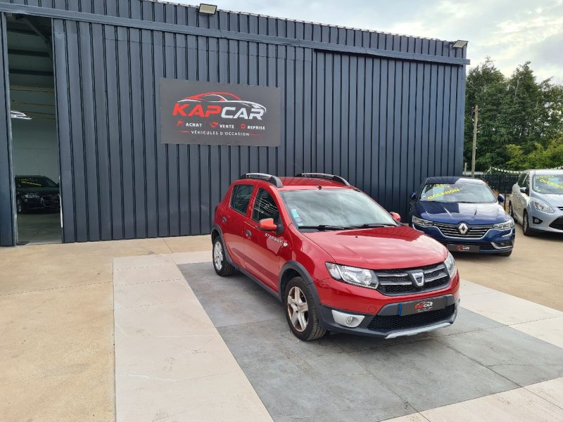 TRES BELLE DACIA SANDERO II STEPWAY 0.9 TCE 90 2013