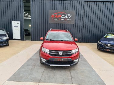 TRES BELLE DACIA SANDERO II STEPWAY 0.9 TCE 90 2013