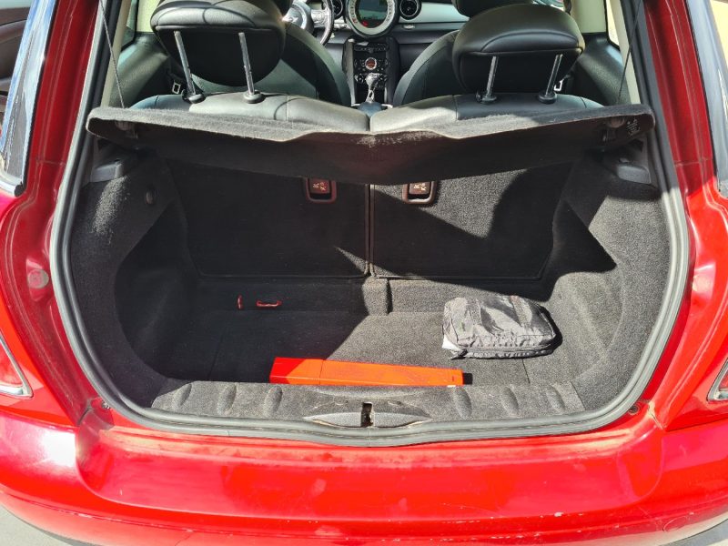 SUPERBE MINI MINI (R56) ONE CHILI PACK 2011