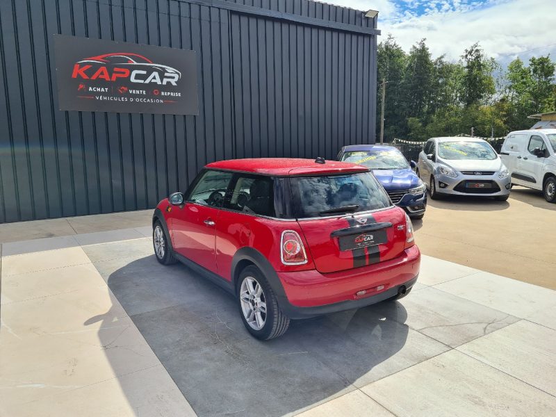 SUPERBE MINI MINI (R56) ONE CHILI PACK 2011