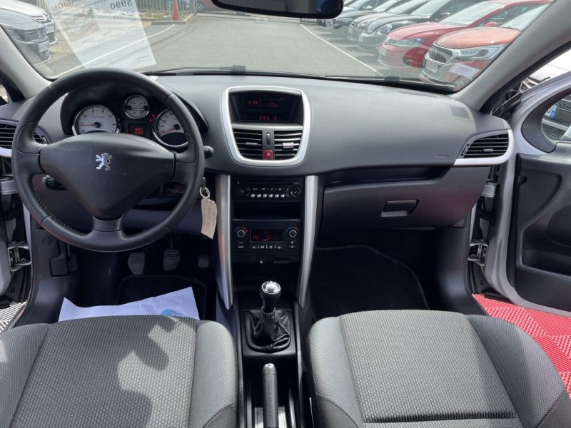 PEUGEOT 207 1.4 VTI 95  ACTIVE 2012
